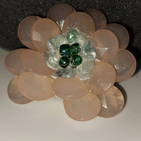 Chinese jade broach